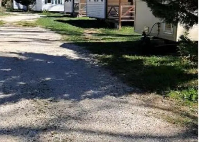 Camping Mobil-home Familial Lozere